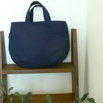 手提げバック　　（ネイビー）　　（H31cm   W41cm）再販