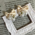 ＊thanks♡価格＊ beige・リボンとパールのピアスorイヤリング