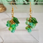 葡萄のピアス  c(イヤリングに変更可)