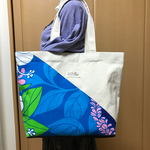 B ig頒布、ハワイアントートバック、爽やか水色白お花