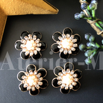 A581 Flower Black pearlカボション(4個)