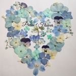 【再販】押し花素材♡♥サムシングブルー♡♥幸せのリース風押し花　no.680