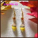 秋のどんぐり🍂ピアス(マスタード)
