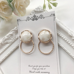 2way✩  ホワイト×ゴールド ボタン リングピアス