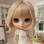 ネオブライス ウィッグ キューティ分け目ボブ MPm 10インチ / Blythe
