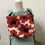 sale'☆エルゴ抱っこひもお出かけポーチ(北欧風赤系花柄)