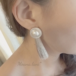 ロングタッセルアンティークボタン風ピアス