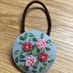 再販なし！刺繍ヘアゴム  赤系の薔薇