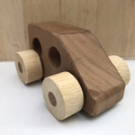 手作り木のおもちゃ  ウォールナット自動車