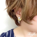 【再販】パールとゴールドジアラシメタルピアス／イヤリング