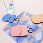 ✻　虹かかるシリーズ🌈 　✻　 ヌメ革　✻　キーホルダー　✻　３色からお選びいただけます！　✻