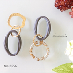 No.B656 ❤︎人気♕No.5❤︎お洒落な♔ アシンメトリーのリングお洒落ピアス / イヤリング