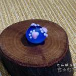 とんぼ玉の肉球モチーフお香立て（Bp003A）