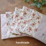 ：：39☆彡ちょこっと大きめYUWA花柄リネン＆綿麻キルトコースター13cm×13cm*5枚set♪リバーシブル