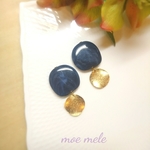 【再販】深みネイビー×ゴールドのピアス／イヤリング