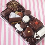 koupensanさまオーダー♡iPhone6ガトーショコラとダブルマカロンのケース