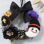 ハロウィンのおばけちゃんリース　羊毛フェルト