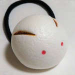 うさぎ饅頭のヘアゴム