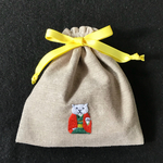 刺繍 小さい 巾着 招き猫 金さんと鈴