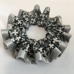 【SALE】☆リバティエルマー（G）☆シルバーサテンの縁取りシュシュ