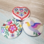 ハンガリー刺繍柄★くるみボタンセット