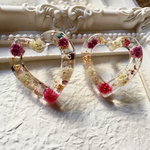 かすみ草のクリアオープンハートピアス
