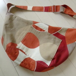 MALAGA　半円型ショルダーバック