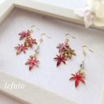 紅葉のピアス