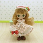 プチブライス☆ピンクのワンピースとイチゴセット