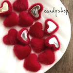 16pcs 真っ赤なハートのファー cabochon
