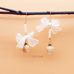 【注文製作】薔薇&リボン ドライフラワー ピアス イヤリング UV レジン アレルギー対応 花嫁 アシンメトリー 