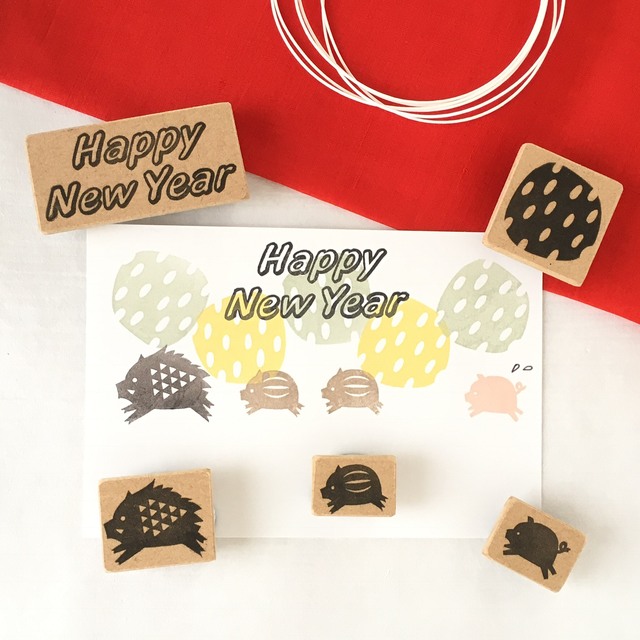 19 年賀はんこ Happy New Yearと亥 ハンドメイドマーケット Minne