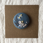 刺繍ブローチ