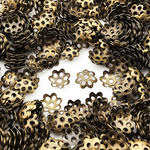 送料無料　ビーズキャップ　6mm　金古美　アンティークゴールド　座金　花座　1000個　ビーズカバー　アクセサリー　パーツ　スペーサー　（AP0822） 