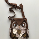 フクロウのポシェット