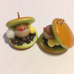 シナモン文鳥の抹茶どら焼き-栗入り- キーホルダー