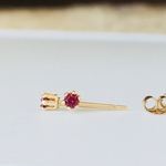 ✳︎極小✳︎14kgf ✳︎レッドスピネルピアス