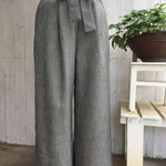 グレンチェックのワイドパンツ