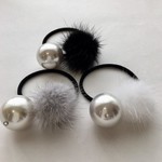 ファーとパールのヘアゴム（グレー）