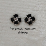mei1984様 お花 ビーズ刺繍 ＋パール