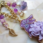 ◇2191『さっちゃん💗様 ご売約品』 🍇パープルのうさぎ　お花のバッグチャーム🐇🍇（※１点物・重たいです）　 