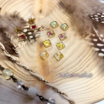 小ぶりなスクエアお花ピアス＊オーダーメイド