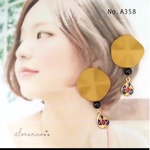 No.A358  ❤︎人気♕NO.8 ❤︎▸︎▹︎お洒落な雫チャーム × イエロー ピアス / イヤリング