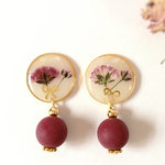 かすみ草の押し花ピアス/イヤリング