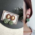 ●アジアン風刺繍ビーズ ラタンボールピアス●