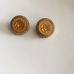 2866 インポート ヴィンテージボタン 25mm×2個  ゴールド×お花