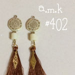 大好評☆再再販#402ホワイトアンティークタッセルゴールド☆イヤリング  