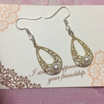 再販2ゴールド雫パーツとパールのピアス