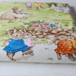◆USAコットン生地◆絵本のような生地・PARK・薄い色◆110×90