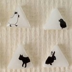 【再販2】動物シルエット三角ピアス/イヤリング